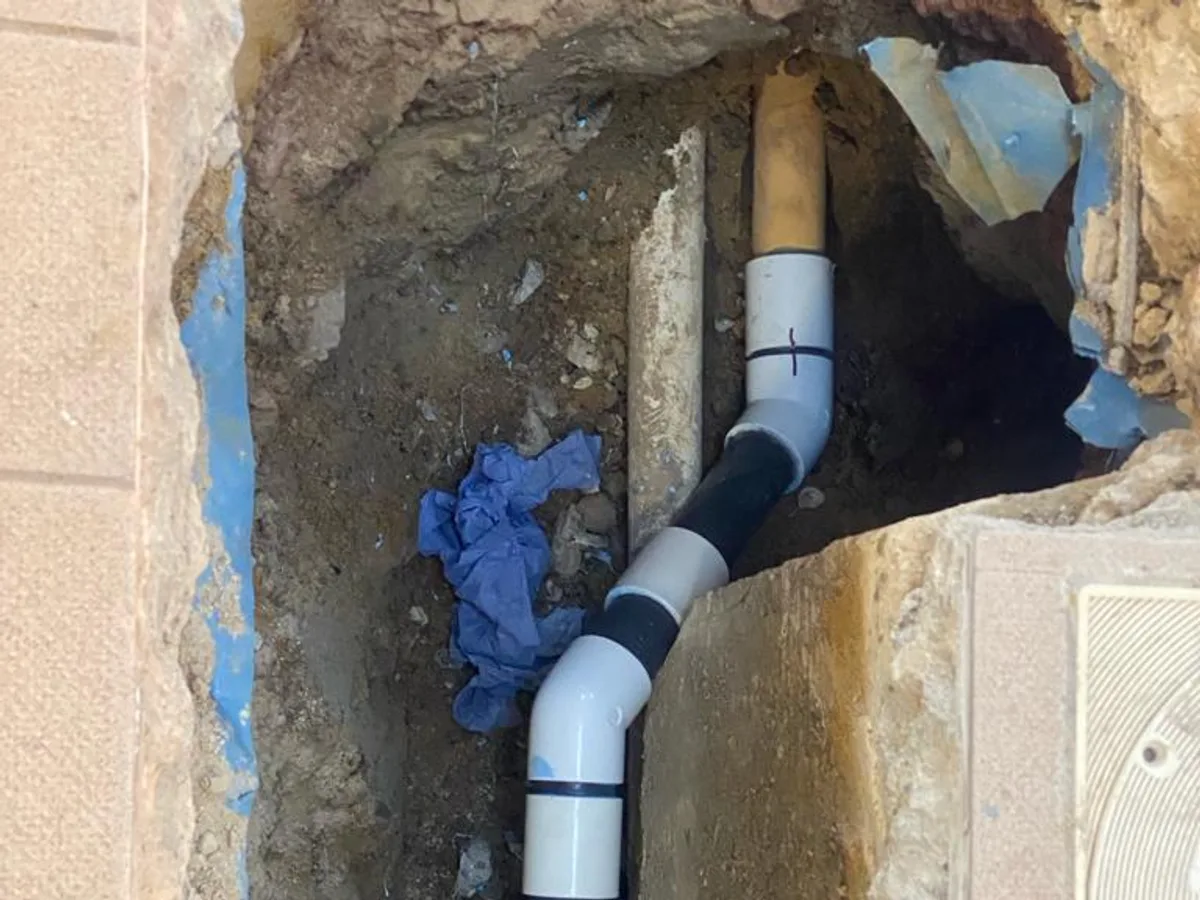 Swimming Pool Leak Detection in Bracknell