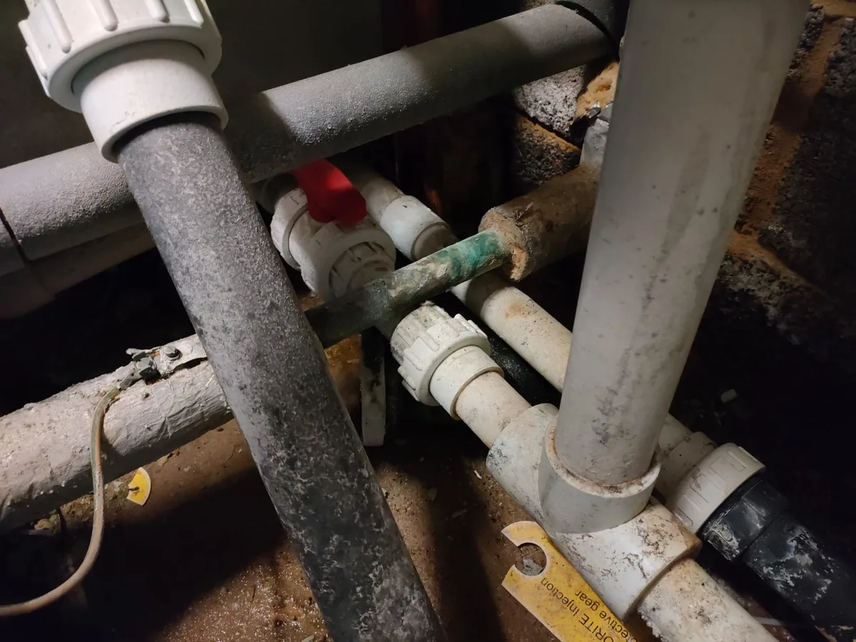 Swimming Pool Leak Detection in Bracknell