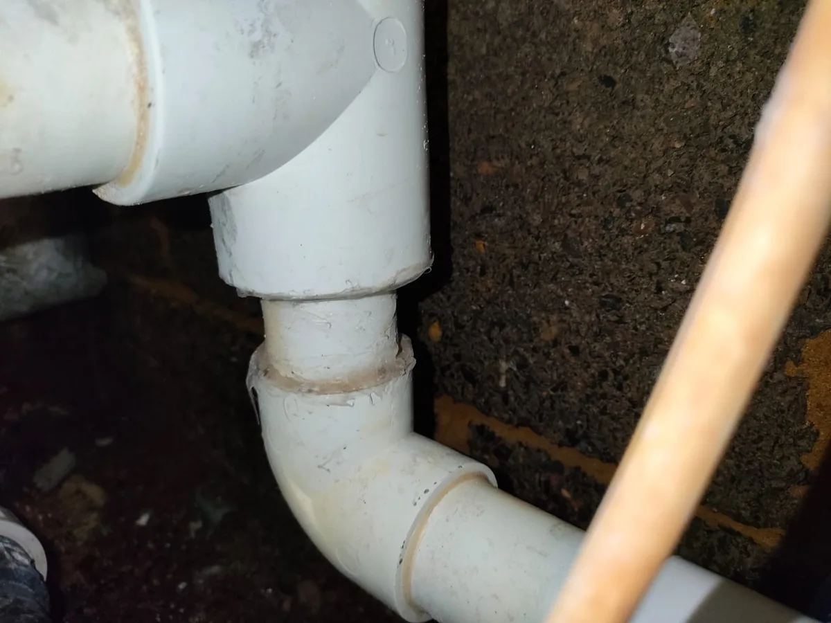 Swimming Pool Leak Detection in Bracknell
