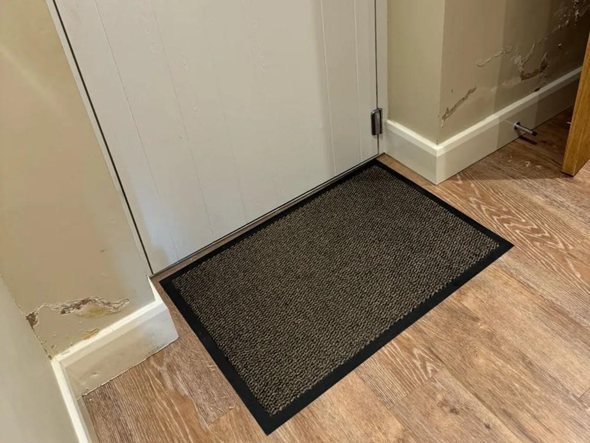 Hot Water System Leak in Gravesend
