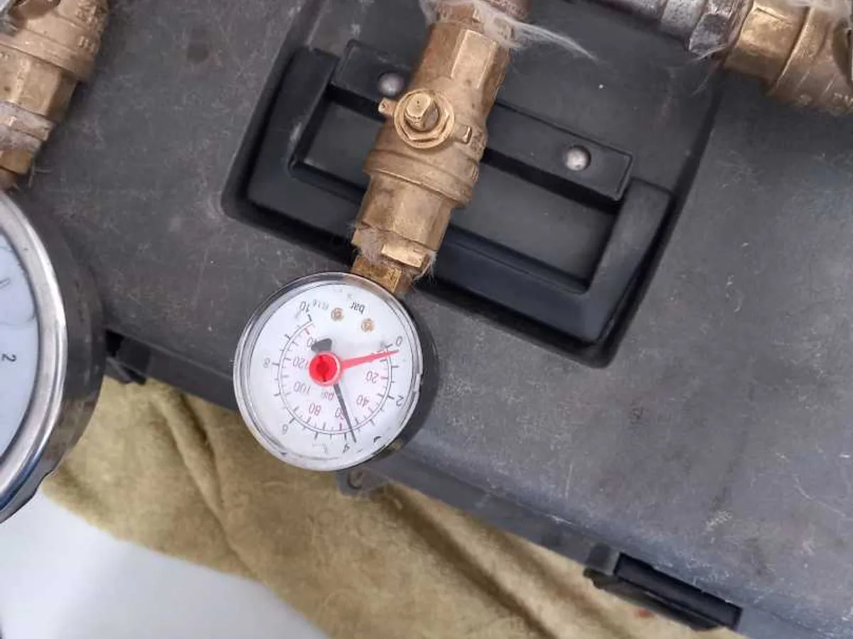 Internal Cold Mains Leak in Hessle