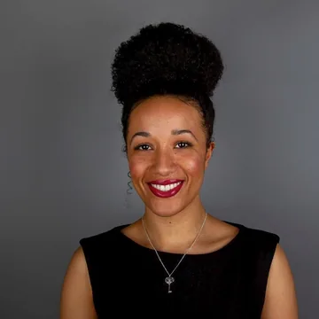 Monique Dray - Managing Director